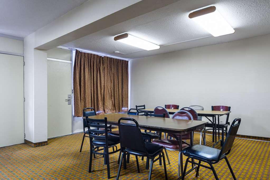 Red Roof Inn Vero Beach - I-95 Съоръжения снимка