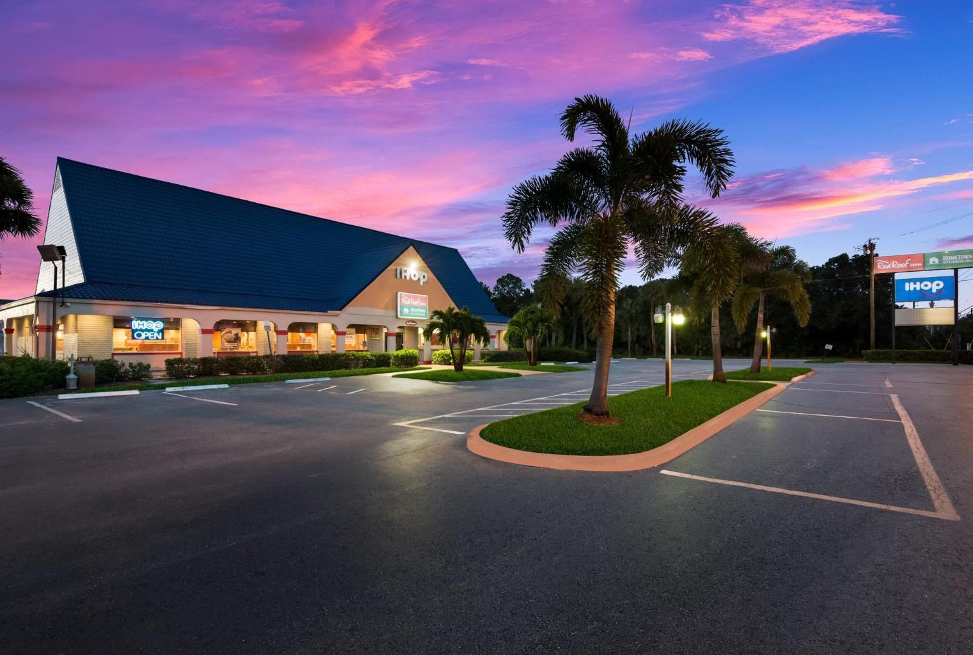 Red Roof Inn Vero Beach - I-95 Екстериор снимка